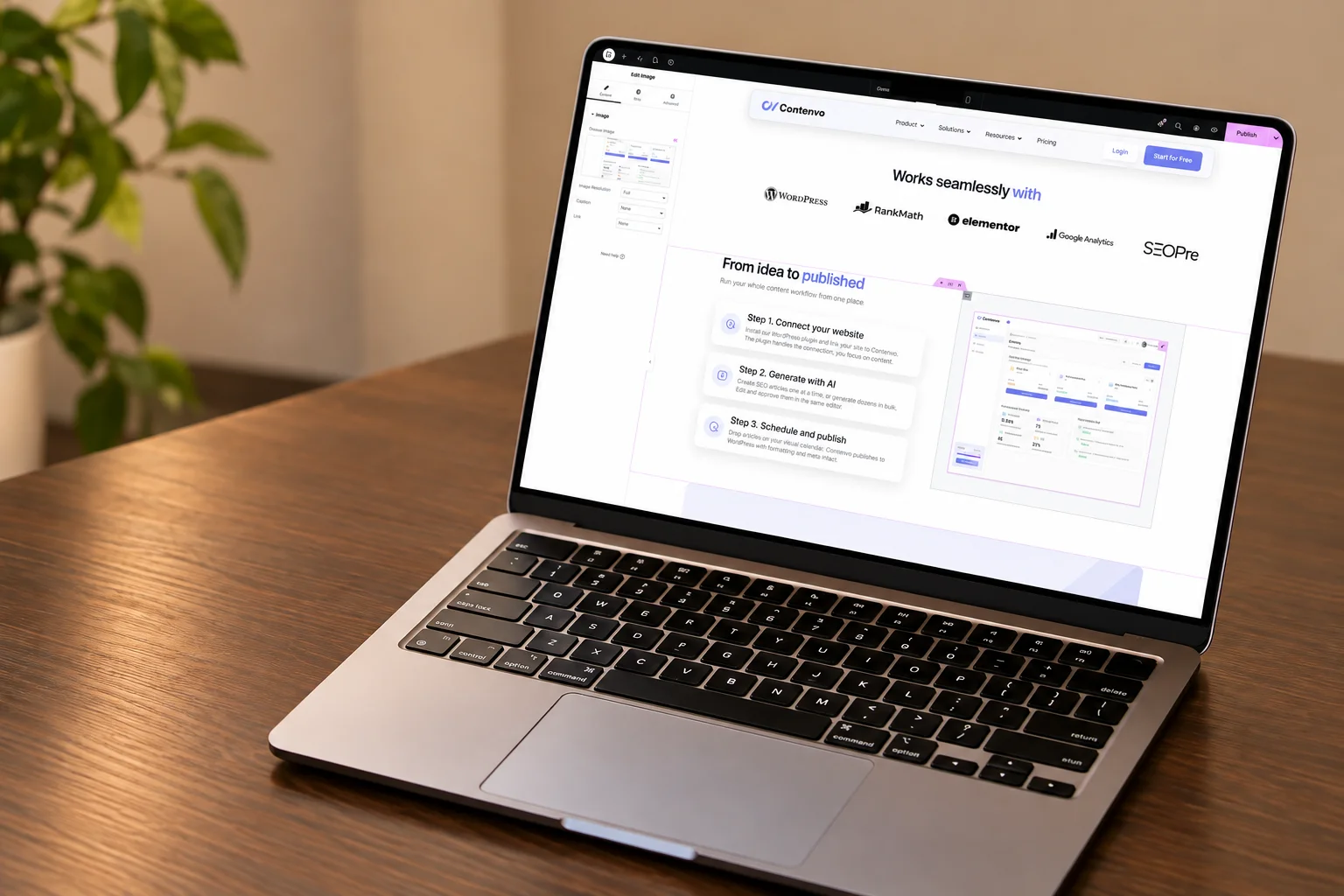 Een website aanpassen in de Elementor-editor, getoond op een laptop